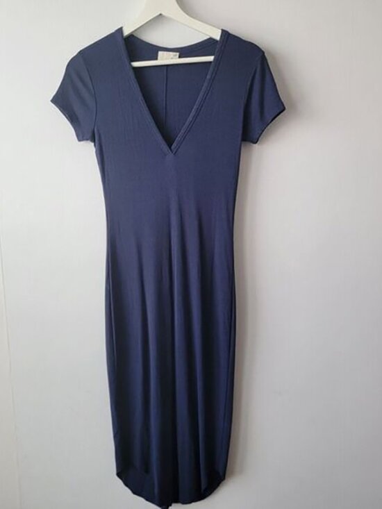 Dresses & Skirts - Wilfred Free womens shirt dress size XS Aritzia blue v-neck knit short sleeve